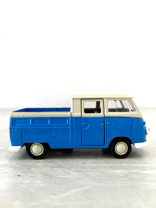 Voiture de collection Van Volkswagen Pick Up bleu